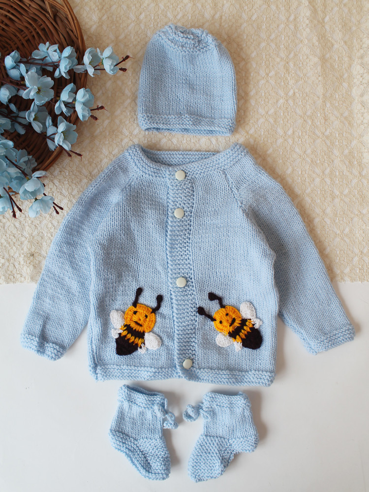 Image of Woonie Handknitted Full Sleeves Bee Applique Cardigan with Cap &amp; Socks - Sky Blue