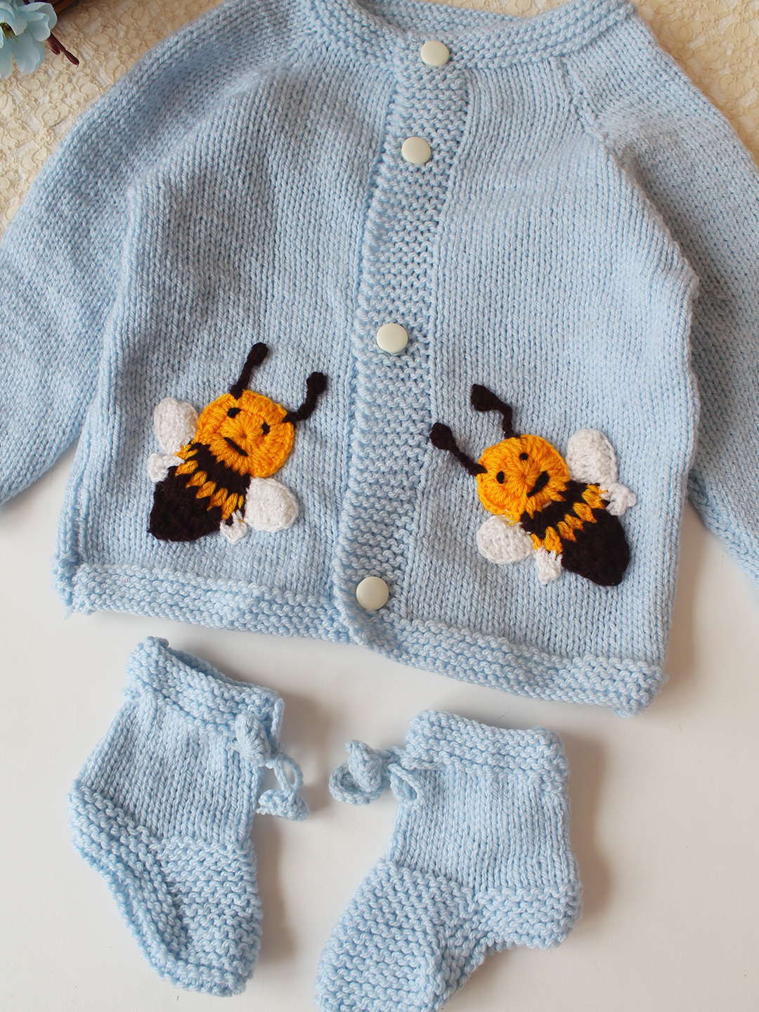 Woonie Handknitted Full Sleeves Bee Applique Cardigan with Cap & Socks - Sky Blue