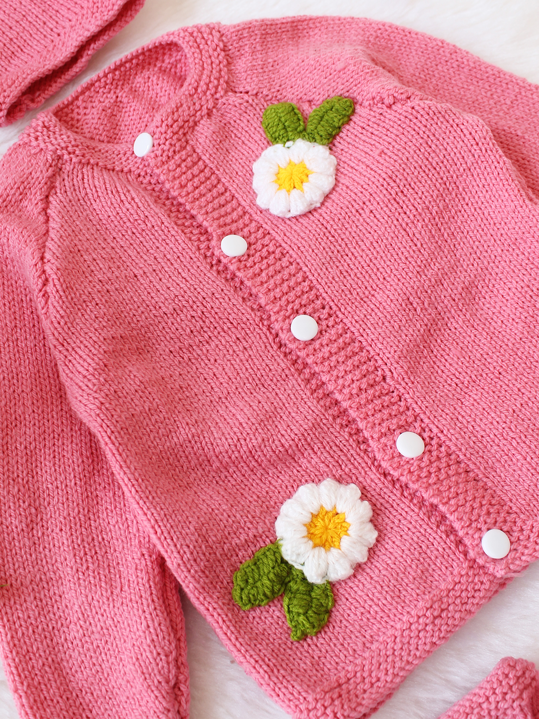 Woonie Handknitted Full Sleeves Floral Appliques Detailed Cardigan with Cap & Socks - Pink