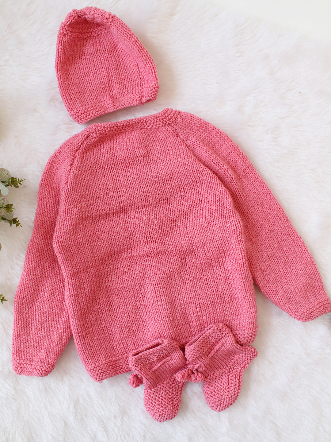 Woonie Handknitted Full Sleeves Floral Appliques Detailed Cardigan with Cap & Socks - Pink