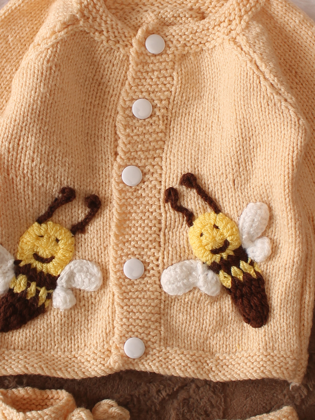 Woonie Handknitted Full Sleeves Bee Applique Cardigan with Cap & Socks - Cream