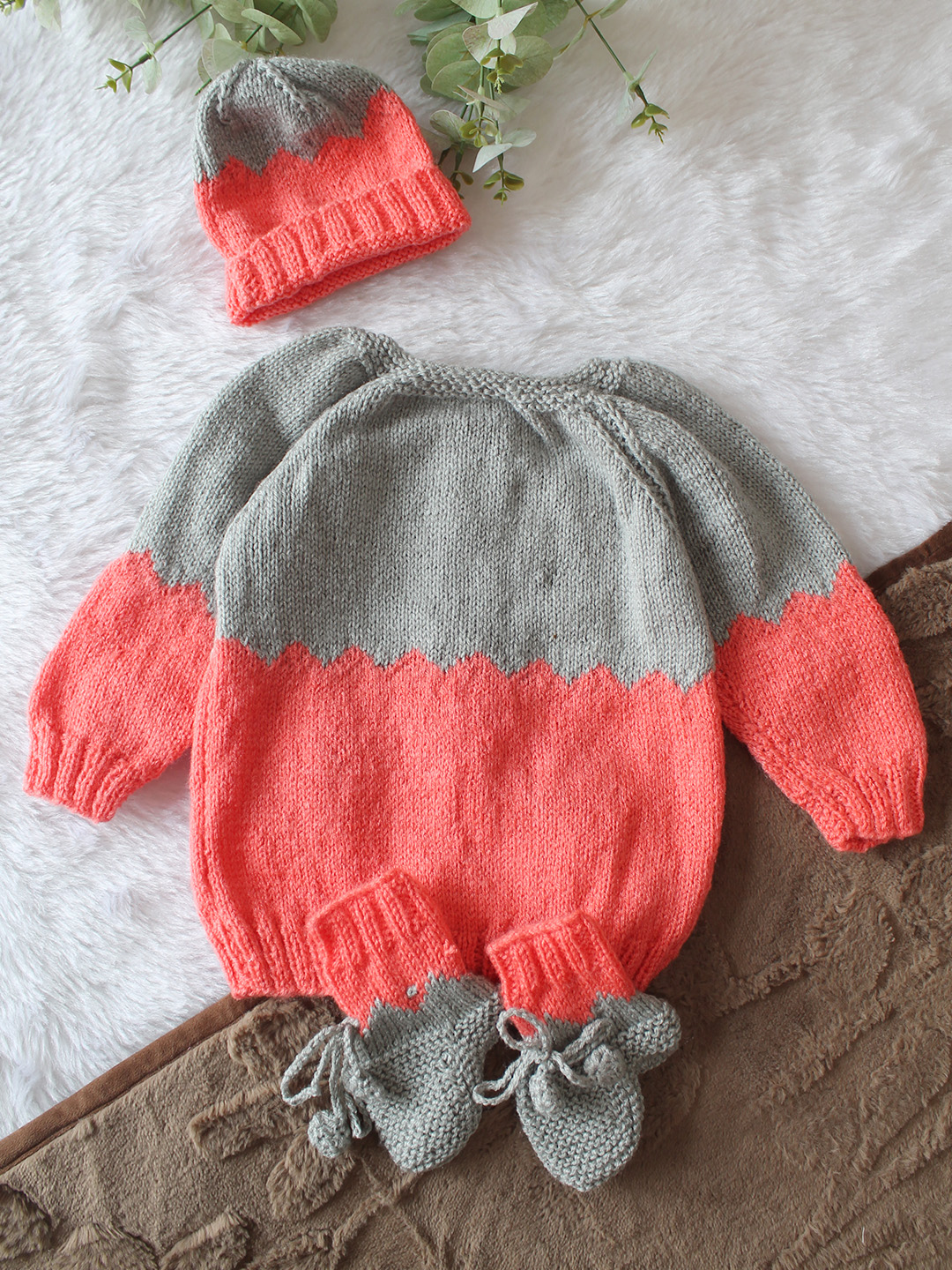 Woonie Handknitted Full Sleeves Appliques Cardigan with Cap & Socks - Pink