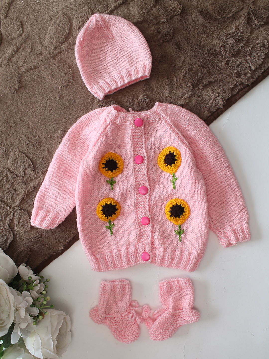 Woonie Handknitted Full Sleeves Sunflower Applique Detailed Cardigan with Cap & socks - Pink