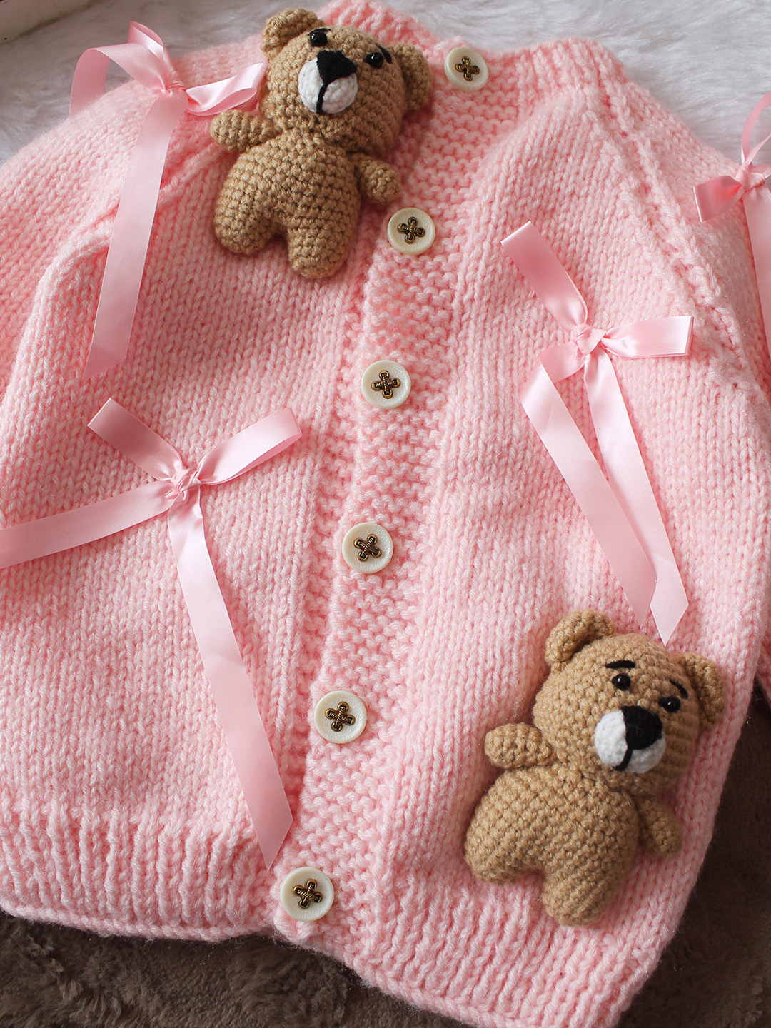 Woonie Handknitted Full Sleeves 3D Teddy Applique Detailed Cardigan - Pink