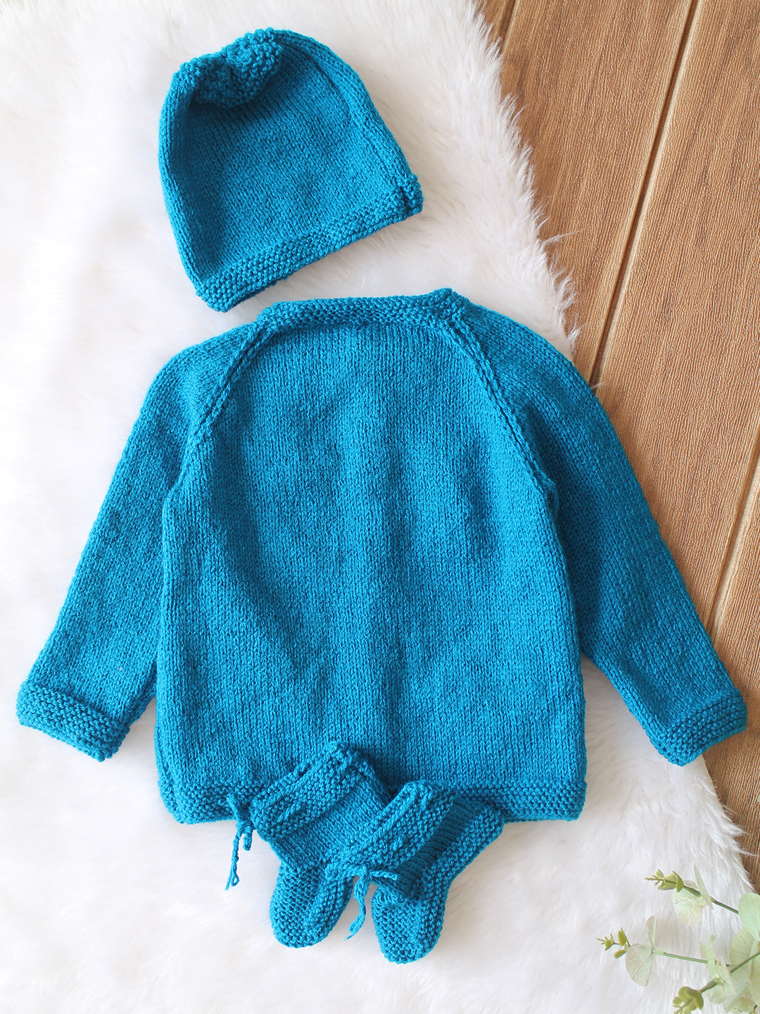 Woonie Handknitted Full Sleeves Bear Face Applique Cardigan with Cap & Socks - Blue