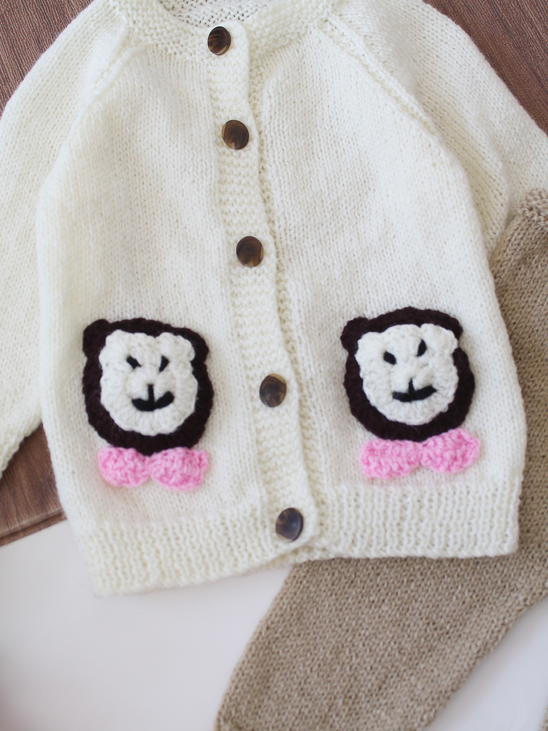 Woonie Knitted Bear Applique Detailed Sweater with Pant Set - Cream