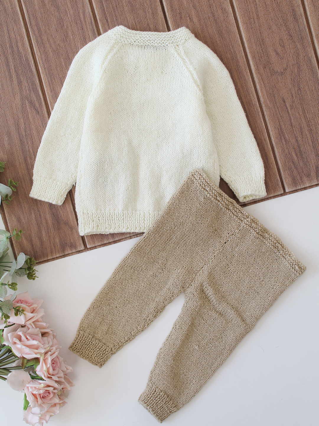 Woonie Knitted Bear Applique Detailed Sweater with Pant Set - Cream