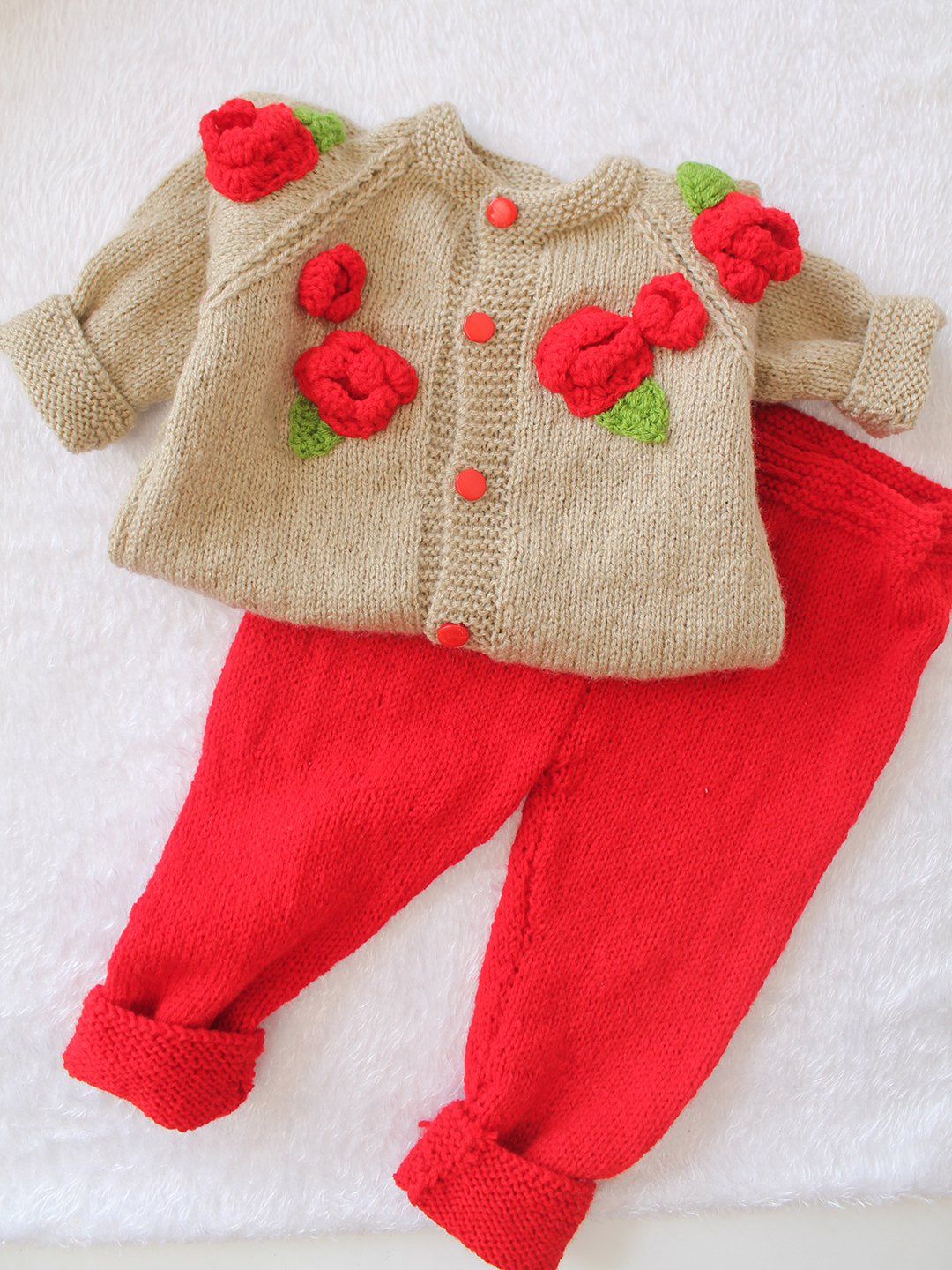 Cozy Cub Hand Knitted Woolen Sweater & Bottom Set