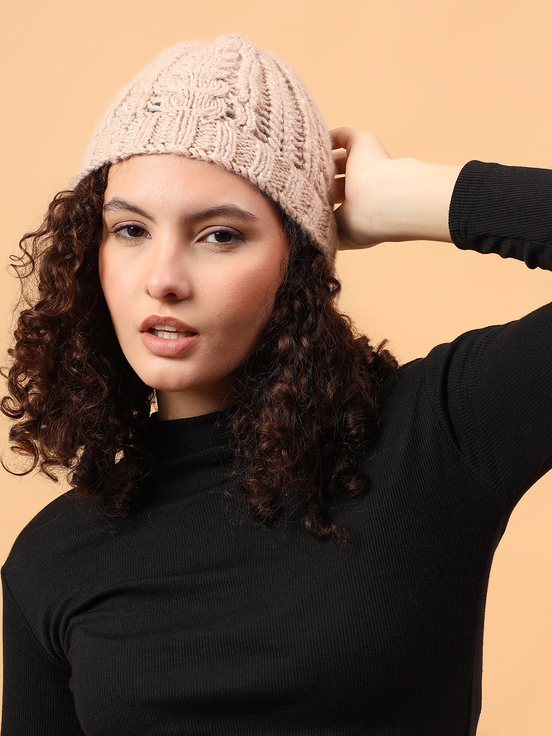 Velvery Merino Sustainable Cable Knit Cap - Beige