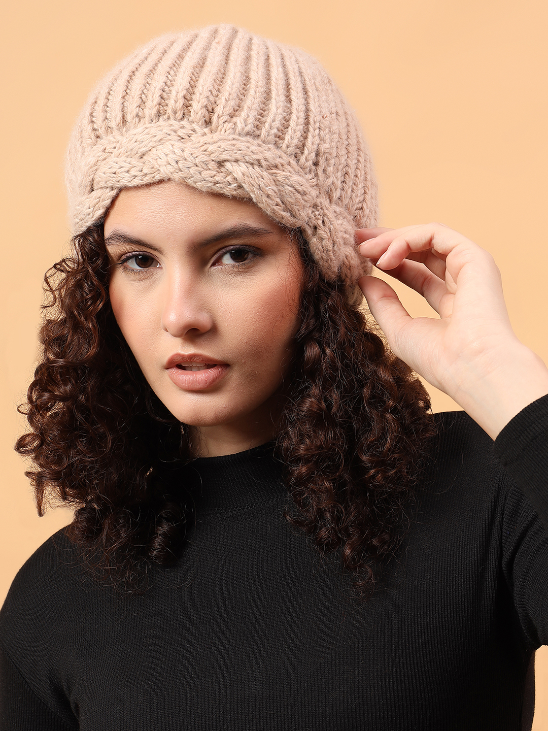 Velvery Merino Wool Sustainable Twisted Cable Knit Cap - Beige