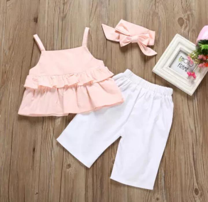 Peach Top With White Capri & Headband