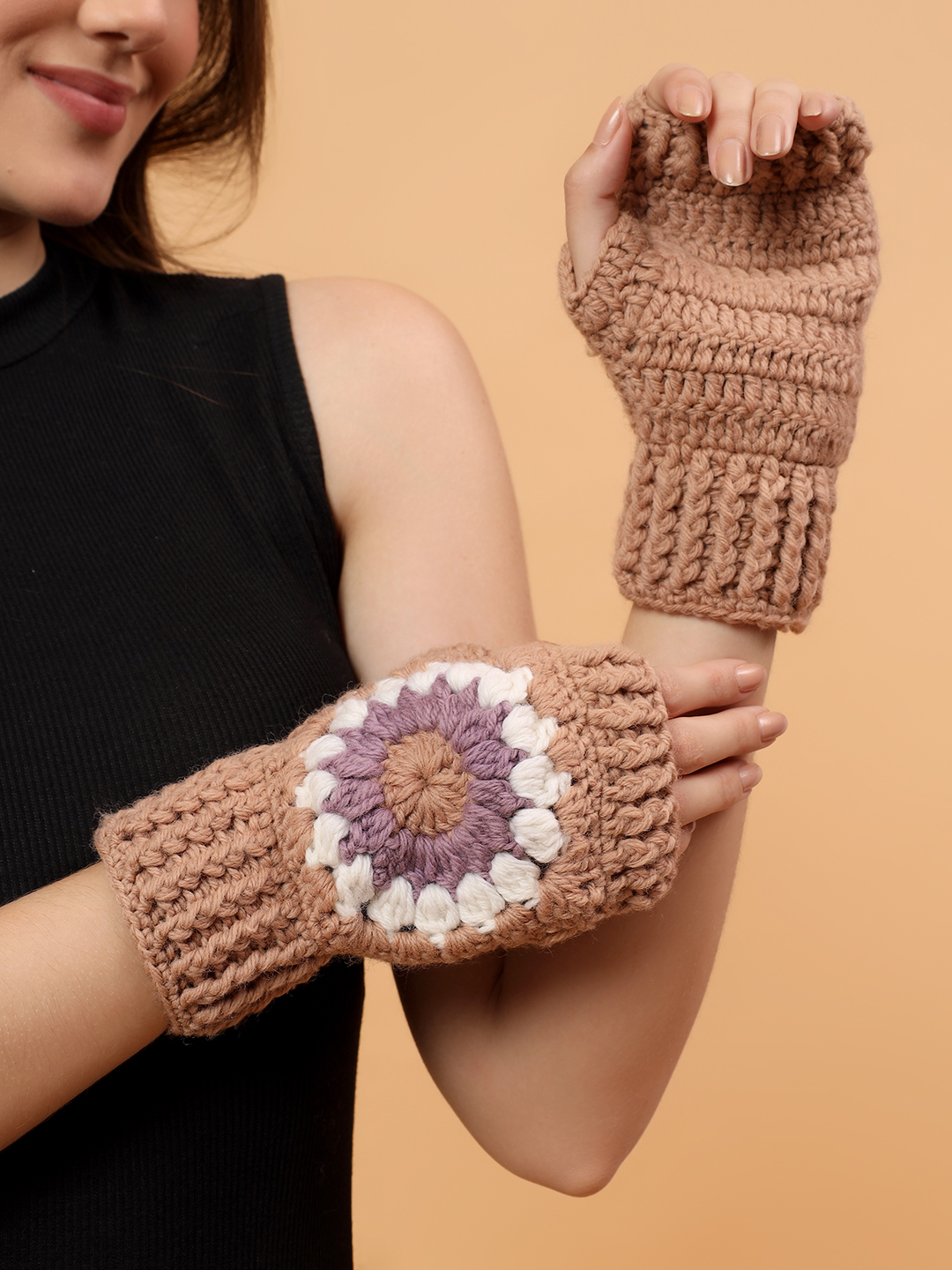 Velvery Merino Sustainable Floral Fingerless Gloves - Beige