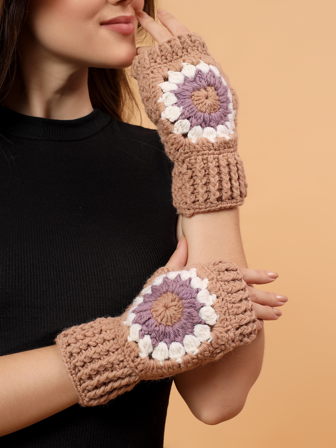 Velvery Merino Sustainable Floral Fingerless Gloves - Beige