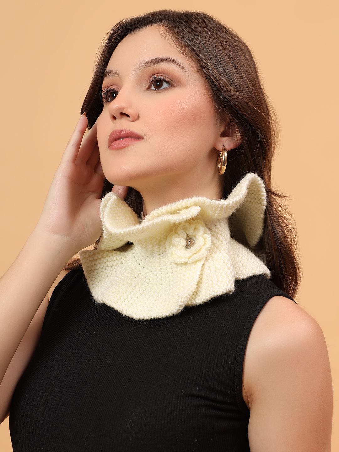 Velvery Merino Sustainable Floral Neckwarmer - Cream