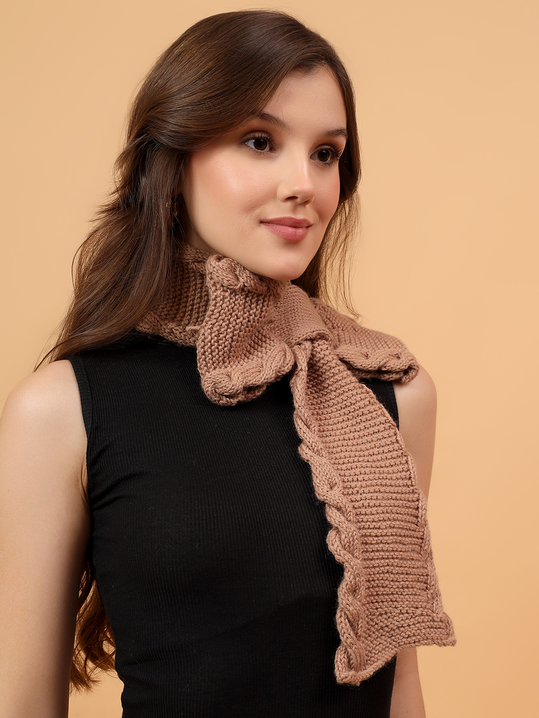 Velvery Merino Sustainable Cable Knit Neckwarmer - Beige