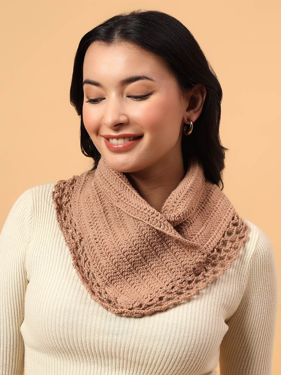 Velvery Merino Sustainable Self Design Neckwarmer  Beige