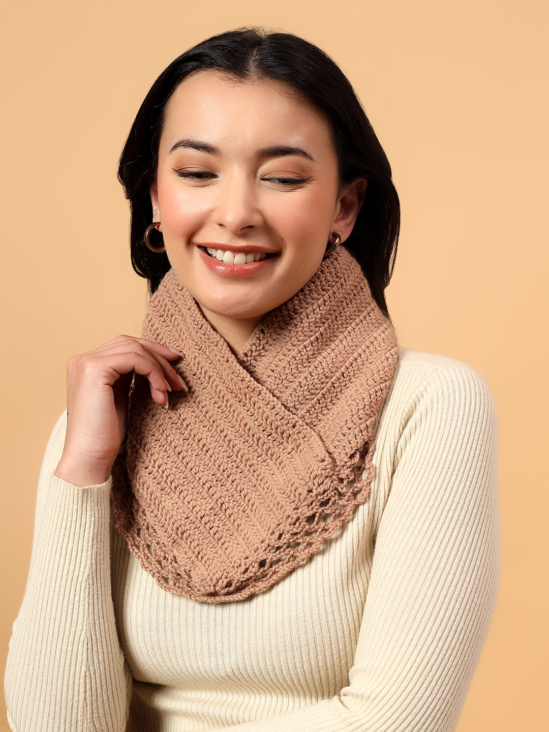 Velvery Merino Sustainable Self Design Neckwarmer  Beige