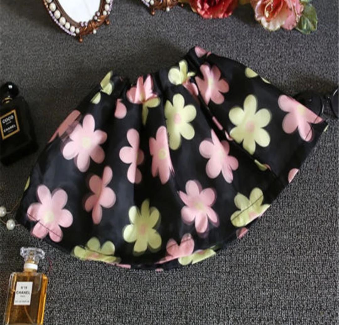 Polyster Coldshoulder Top and SKirt