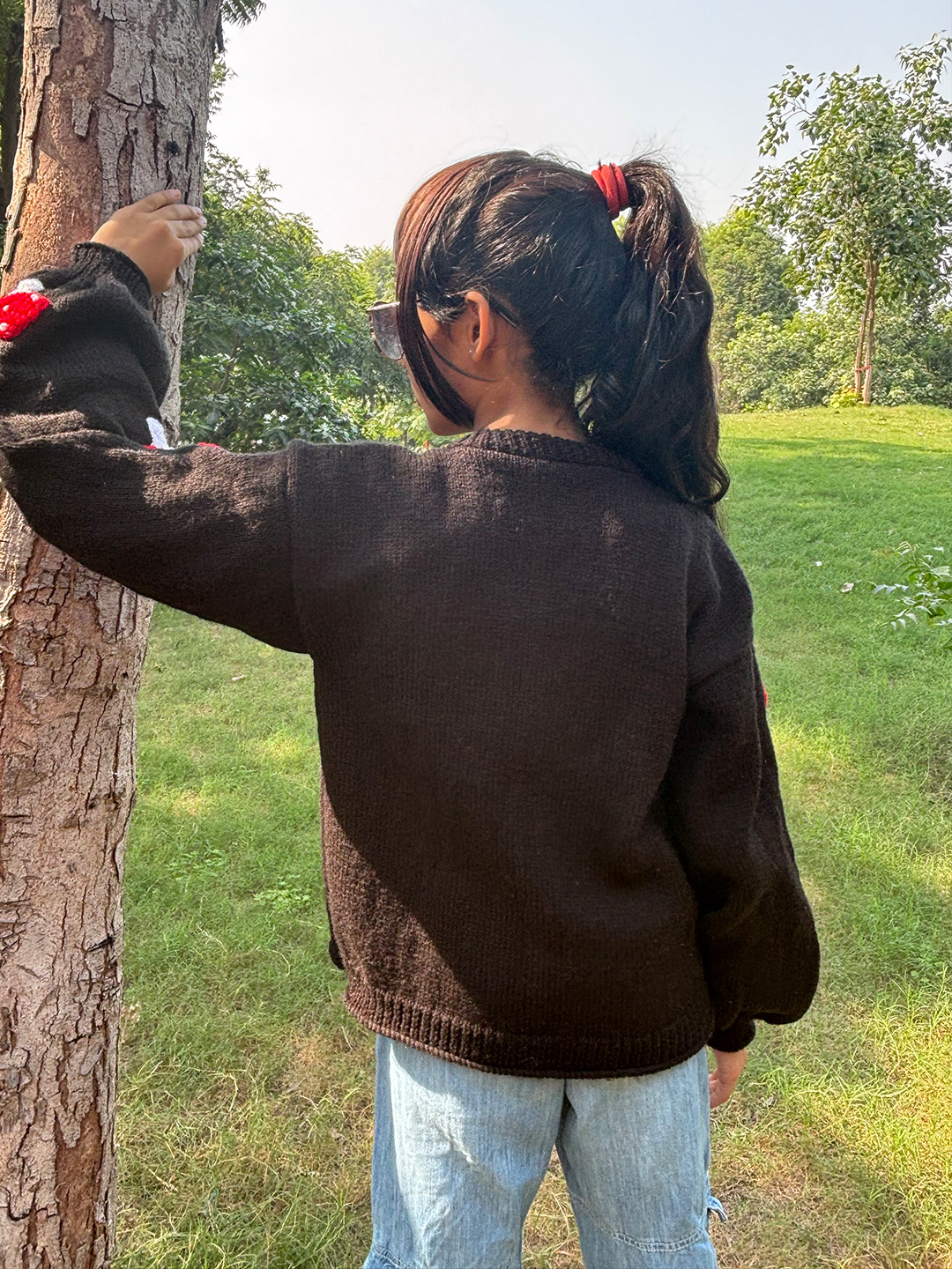 Woonie Handknitted Full Sleeves Mushroom Applique Detailed Sweater - Black