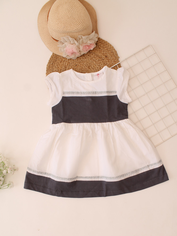 Image of Qvink Colorblock Dress - White