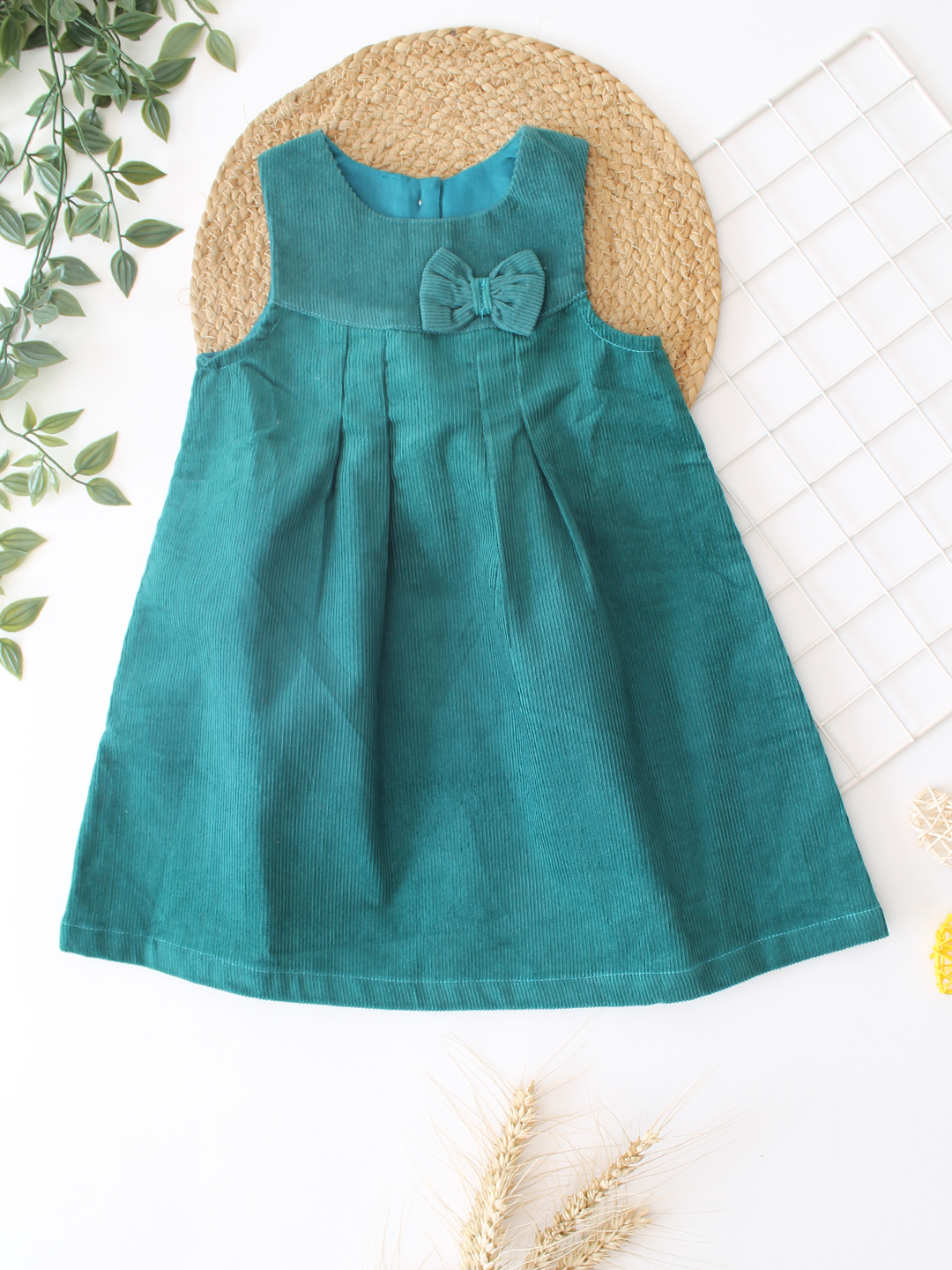 Qvink Corduroy Bow Detailed Casual Dress  Green
