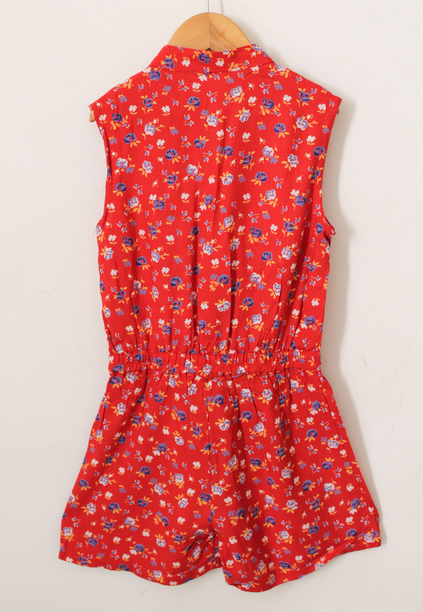 Qvink Floral Printed Playsuit - Red