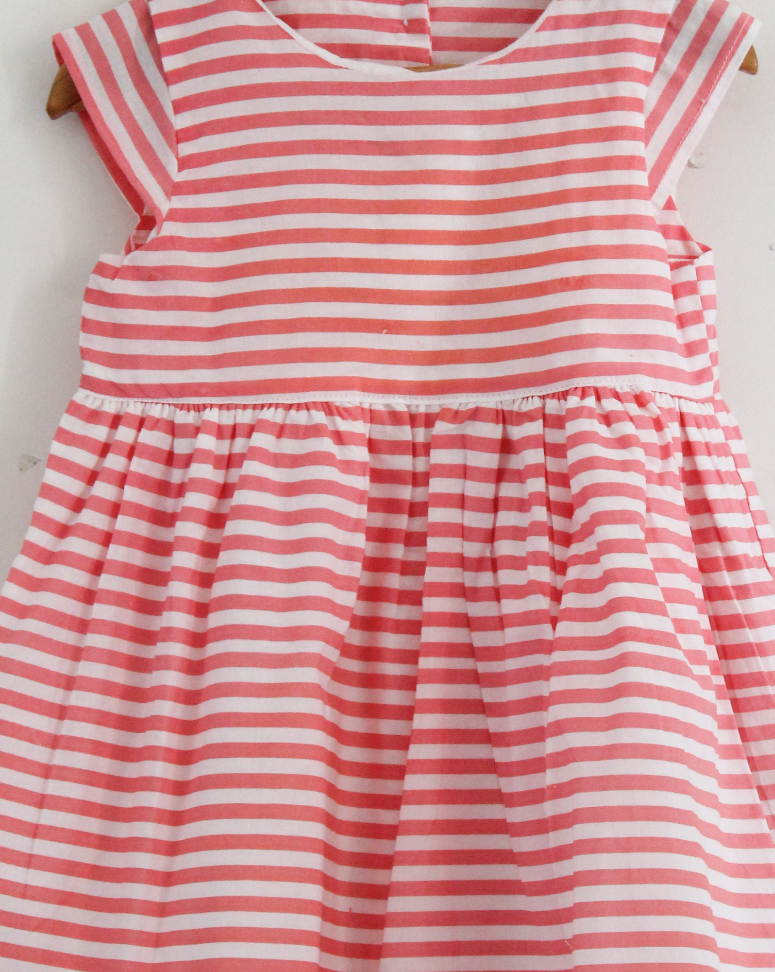 Qvink Striped Pattern Casual Dress  Red