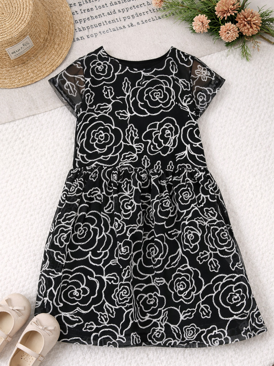 Qvink Floral Printed Casual Dress - Black
