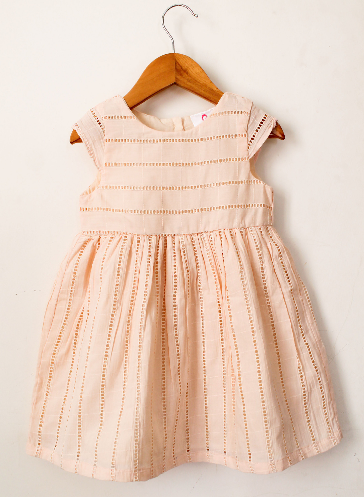 Qvink Solid Casual Dress  Cream