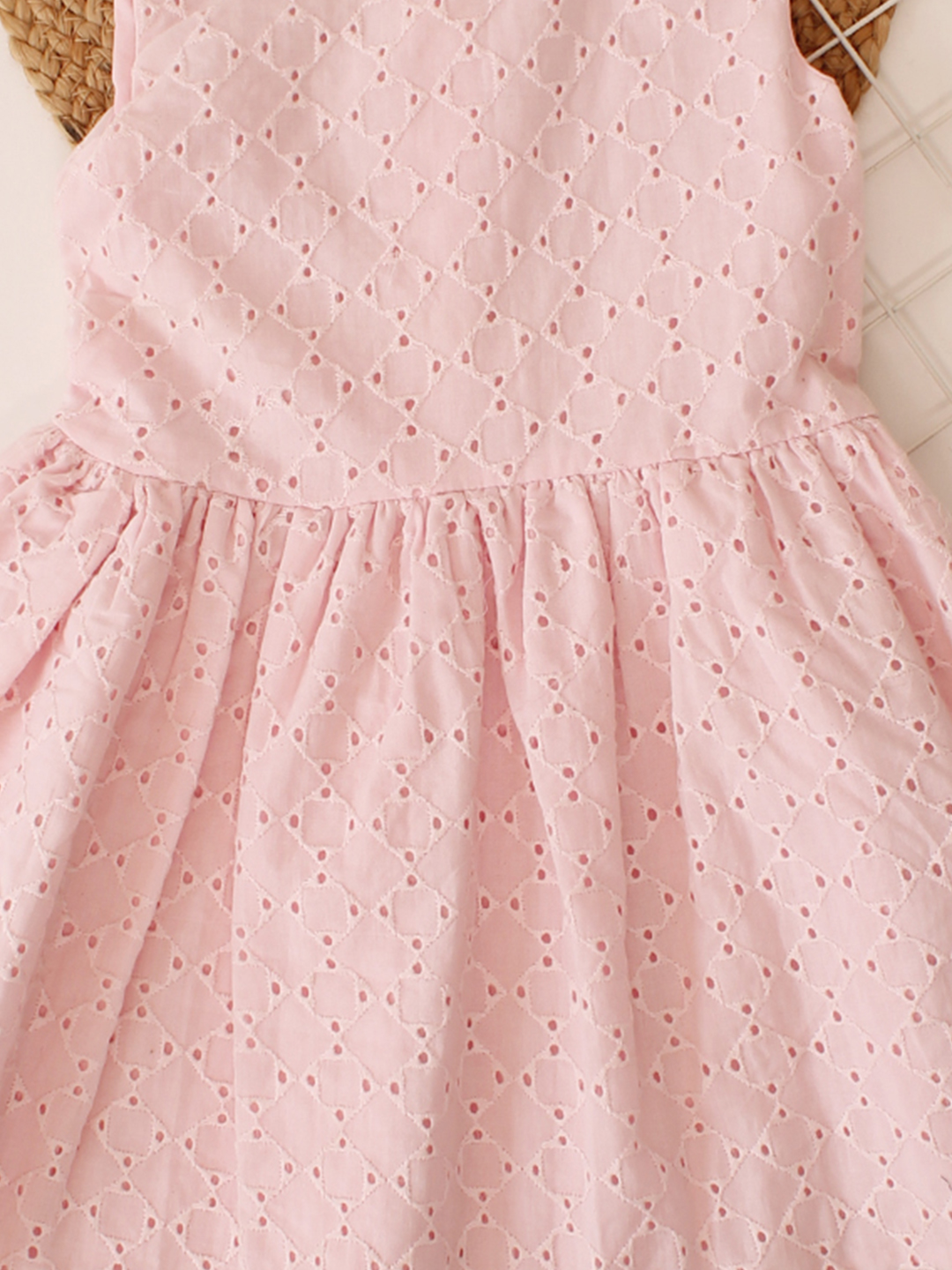 Qvink Schiffli Casual Dress  Pink