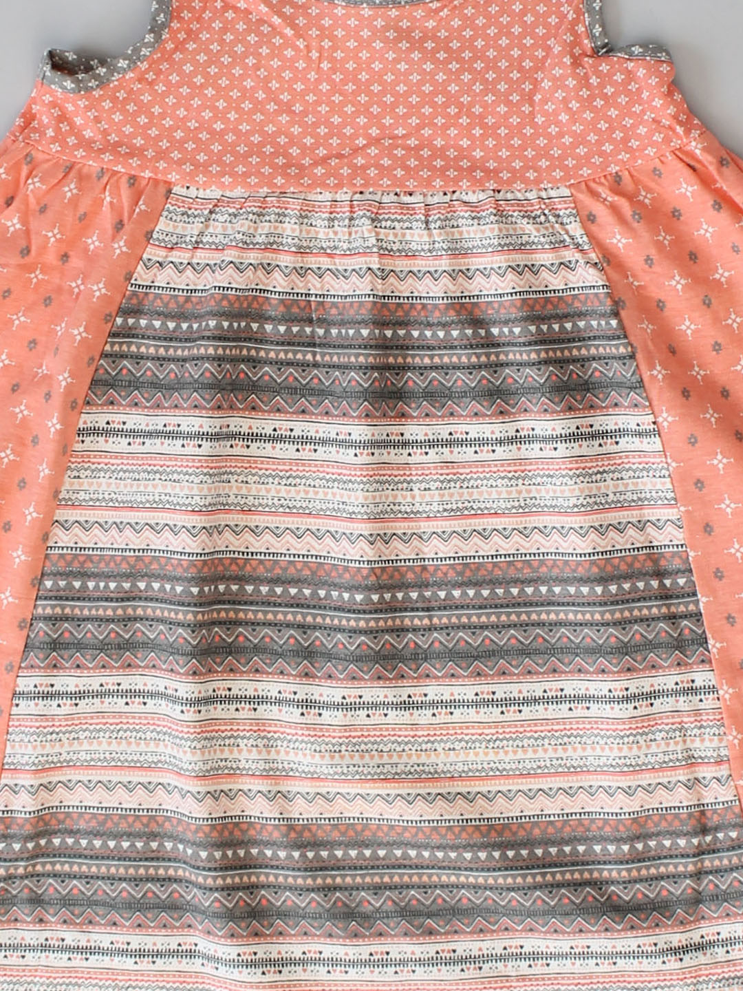 Qvink Mixed Print Design Casual Dress  Multicolor