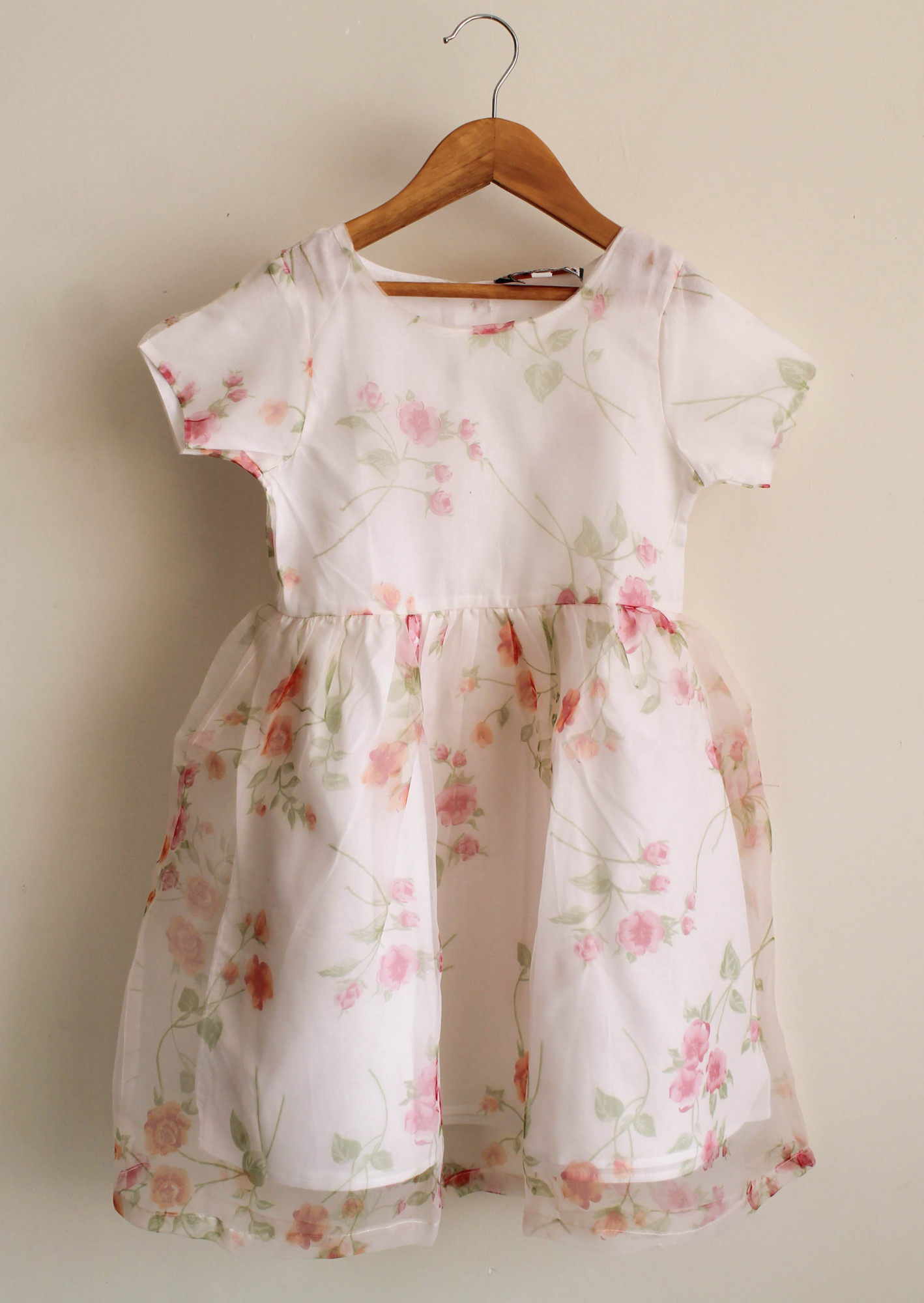 Qvink Organza Floral Printed Casual Dress - White