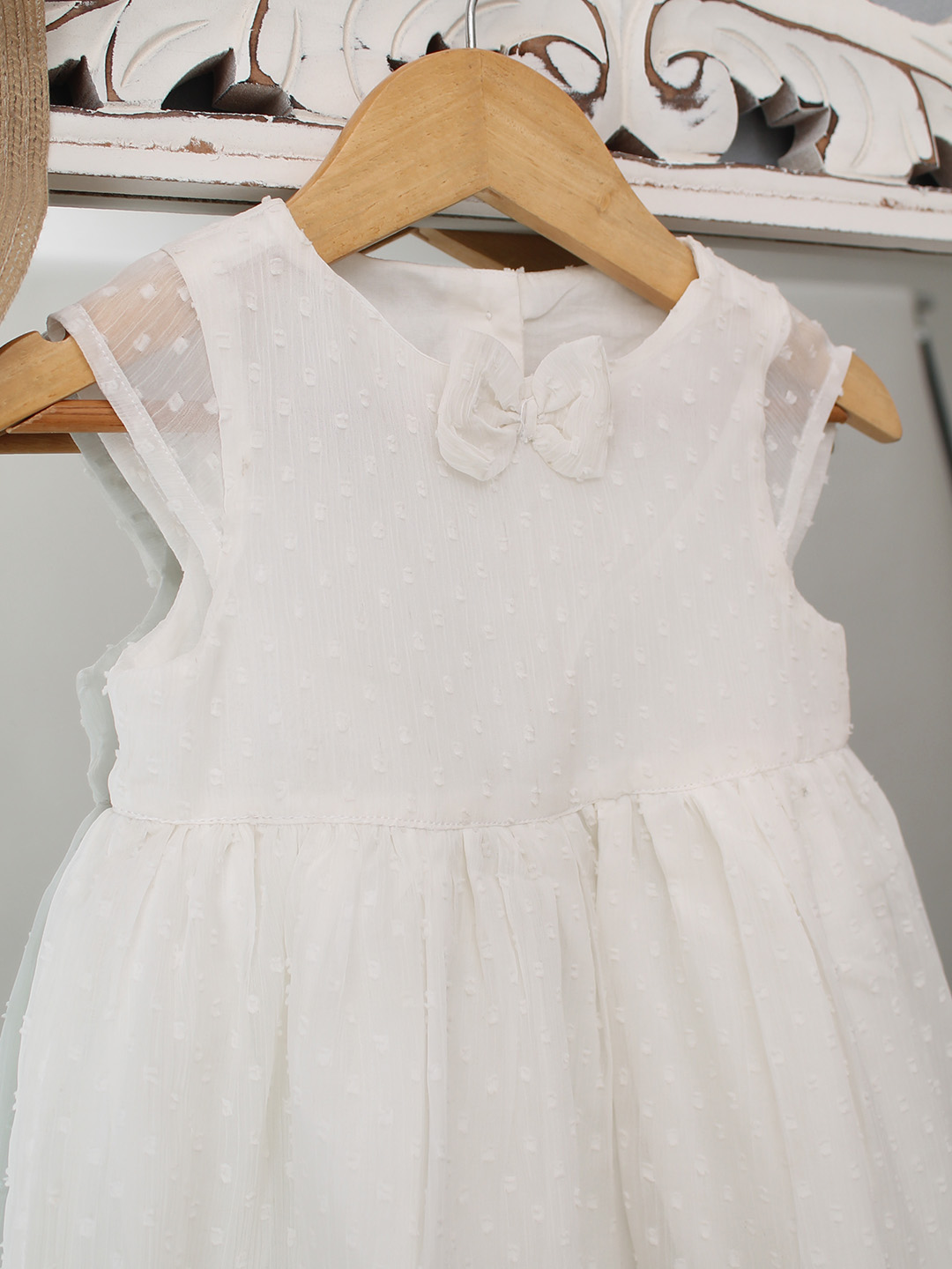 Qvink Bow Detailed Dot Embroidered Dress  White