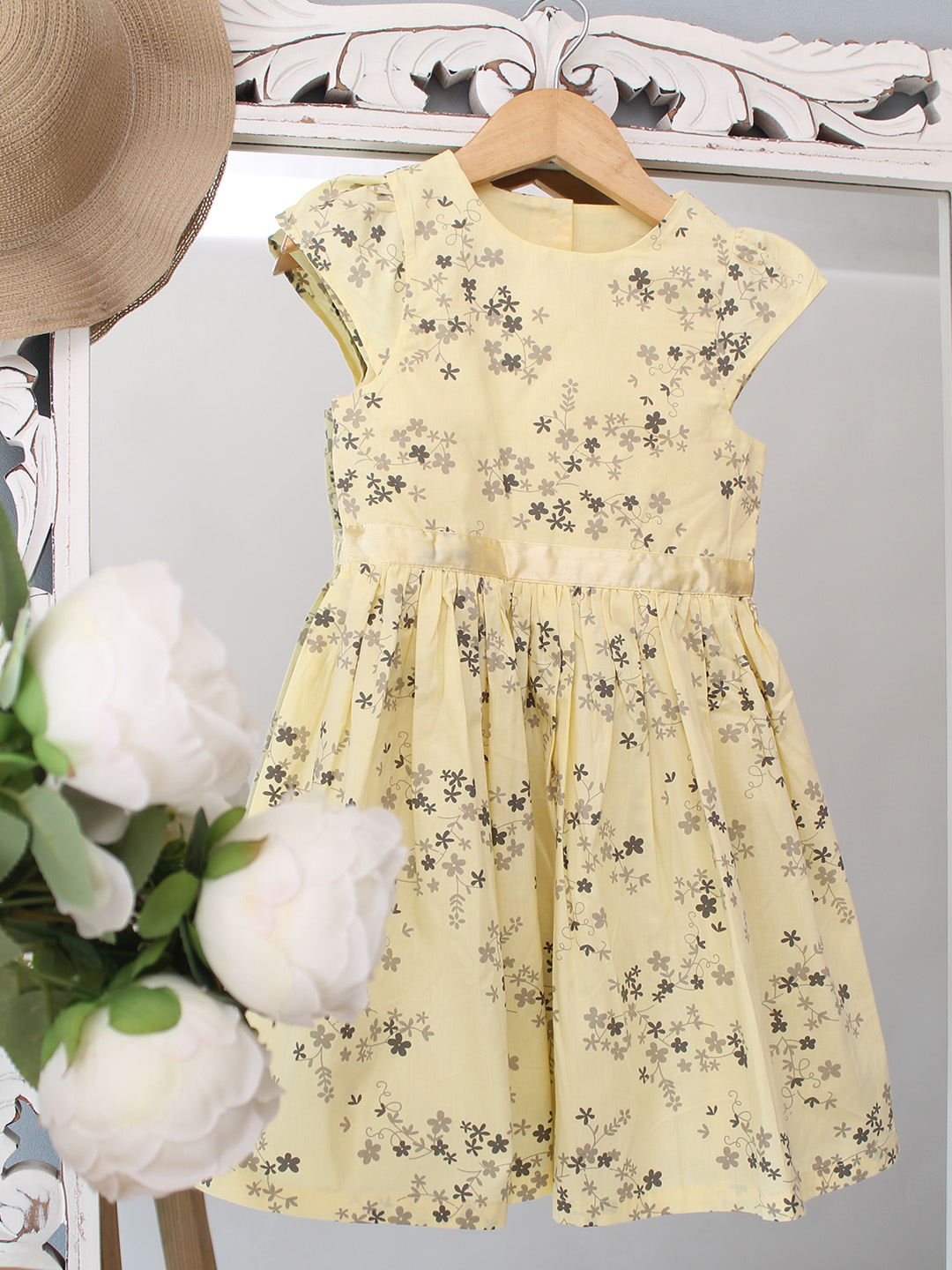 Qvink Floral Printed Cap Sleeves Dress  Yellow