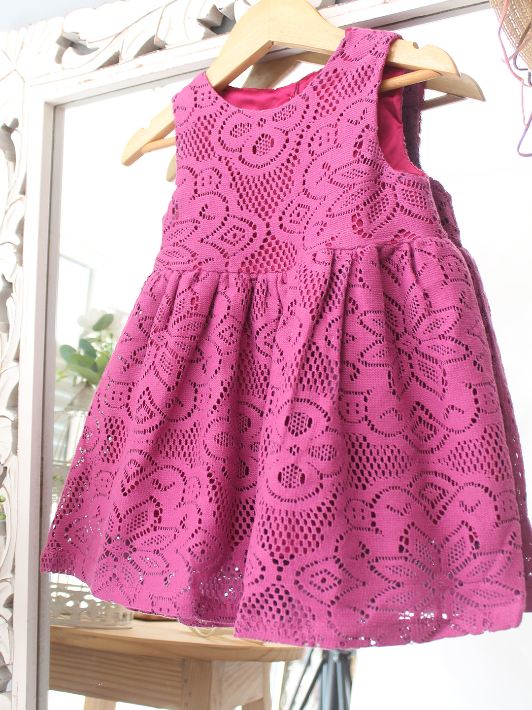 Qvink Cap Sleeves Schiffli Dress  Pink