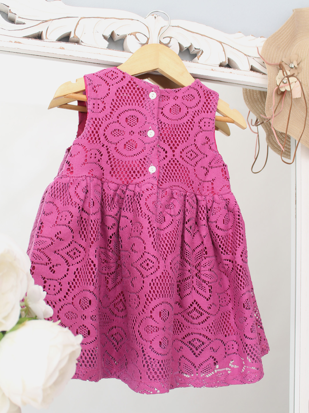 Qvink Cap Sleeves Schiffli Dress - Pink
