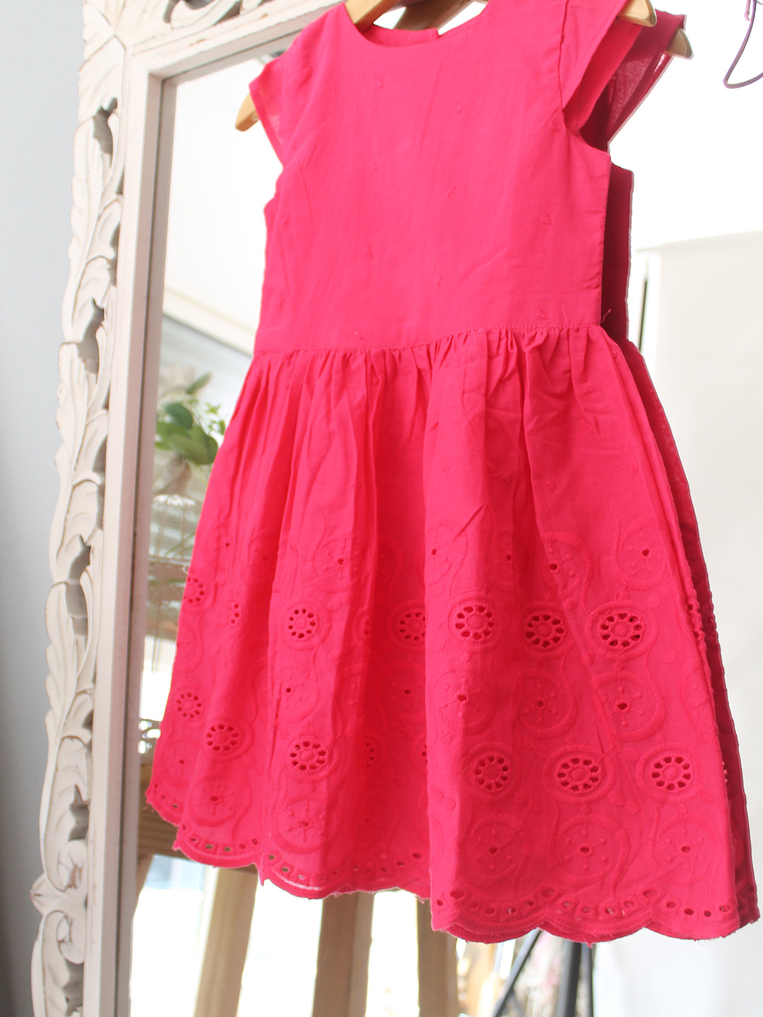 Qvink Cap Sleeves Schiffli Dress  Magenta