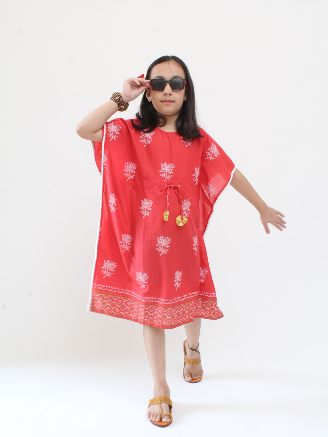 Qvink Half Sleeves Floral Printed Kaftan Dress- Coral