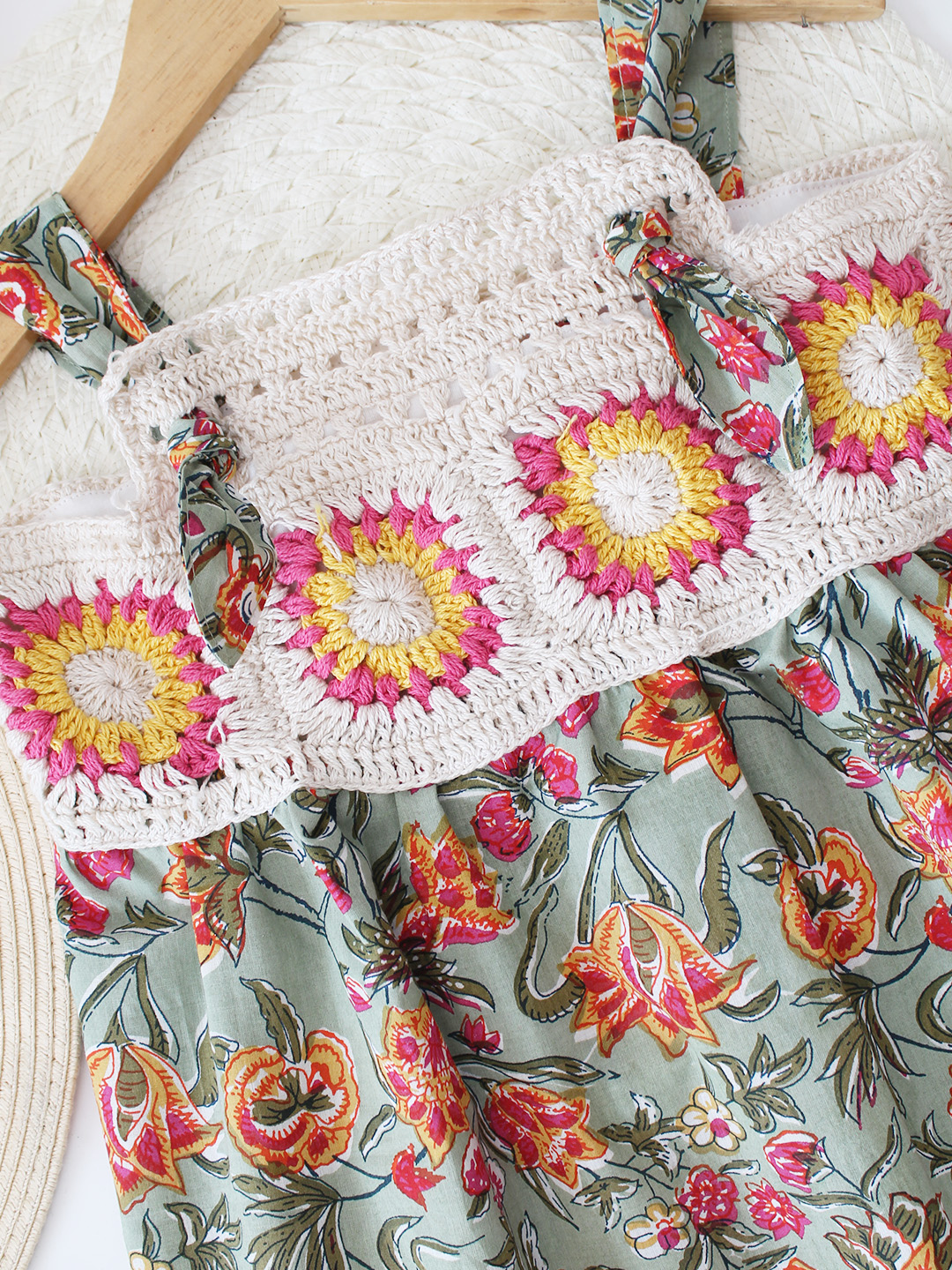 Qvink Crochet Floral Printed Summer Dress  Multicolor