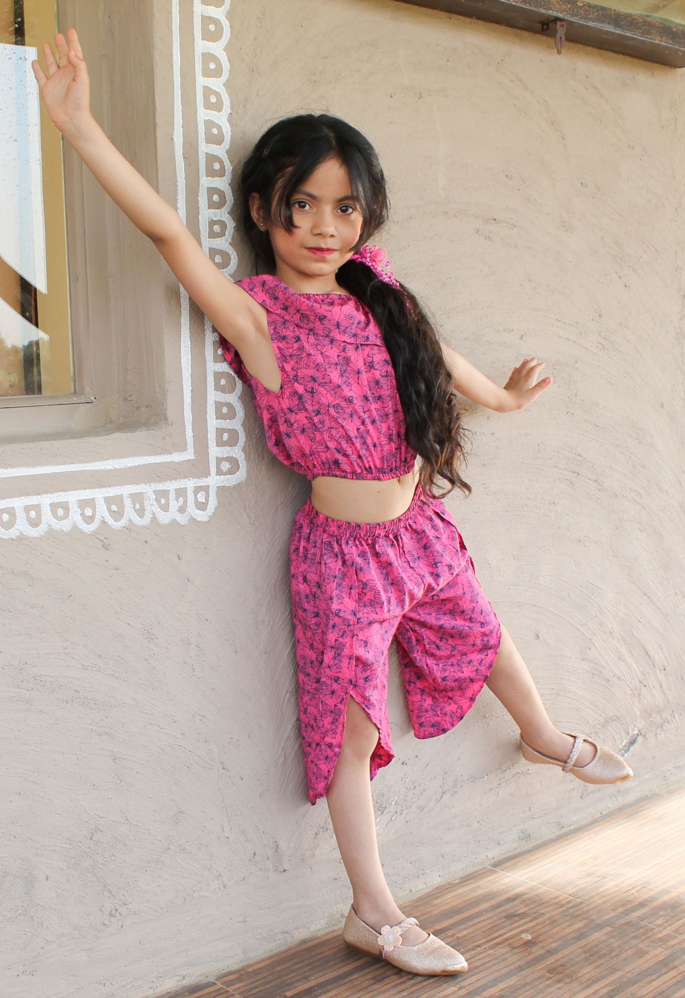Qvink Off-Shoulder Crop Top with Tulip Pants-Pink