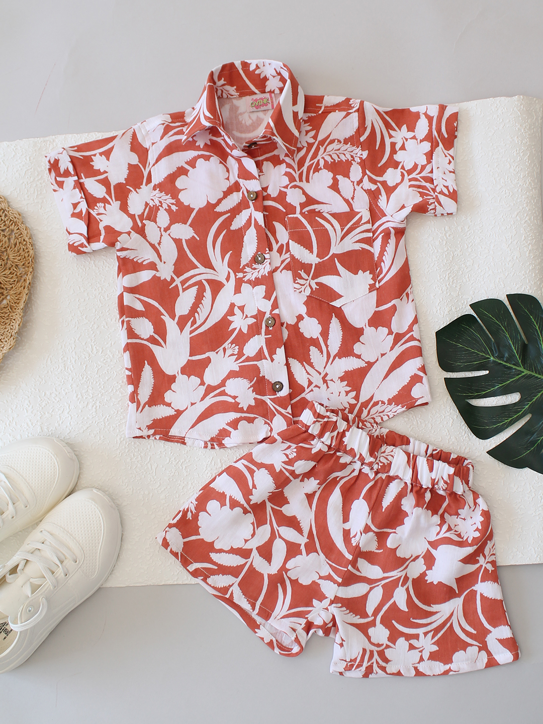 Qvink Leaf Printed Co-ord Set- Brown