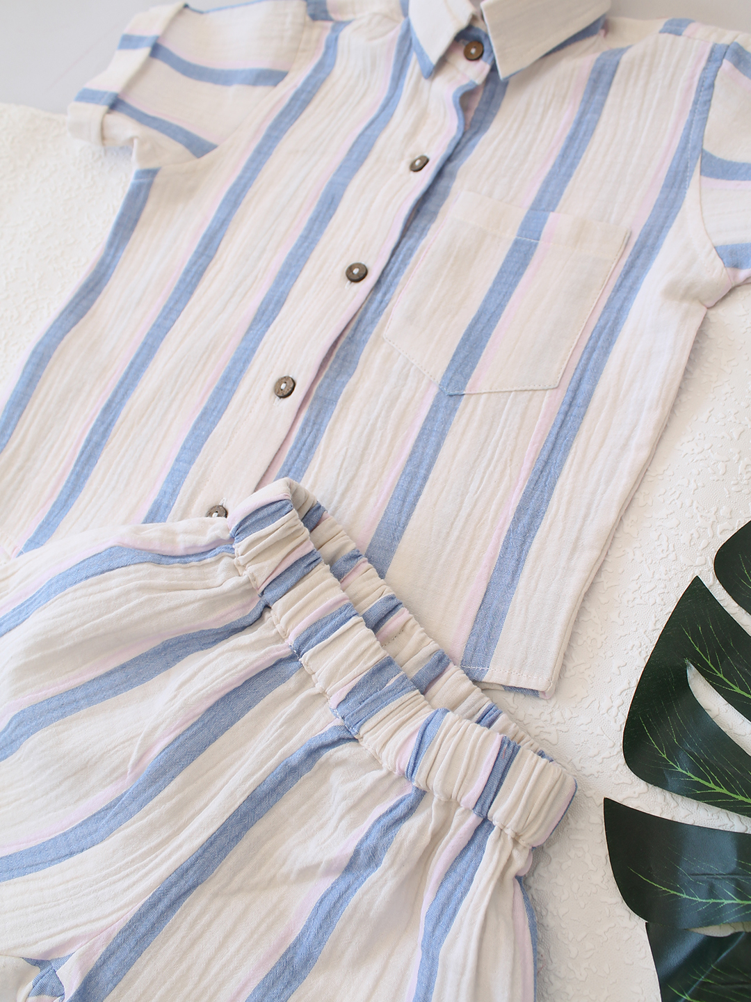 Qvink Striped Shorts Set- White