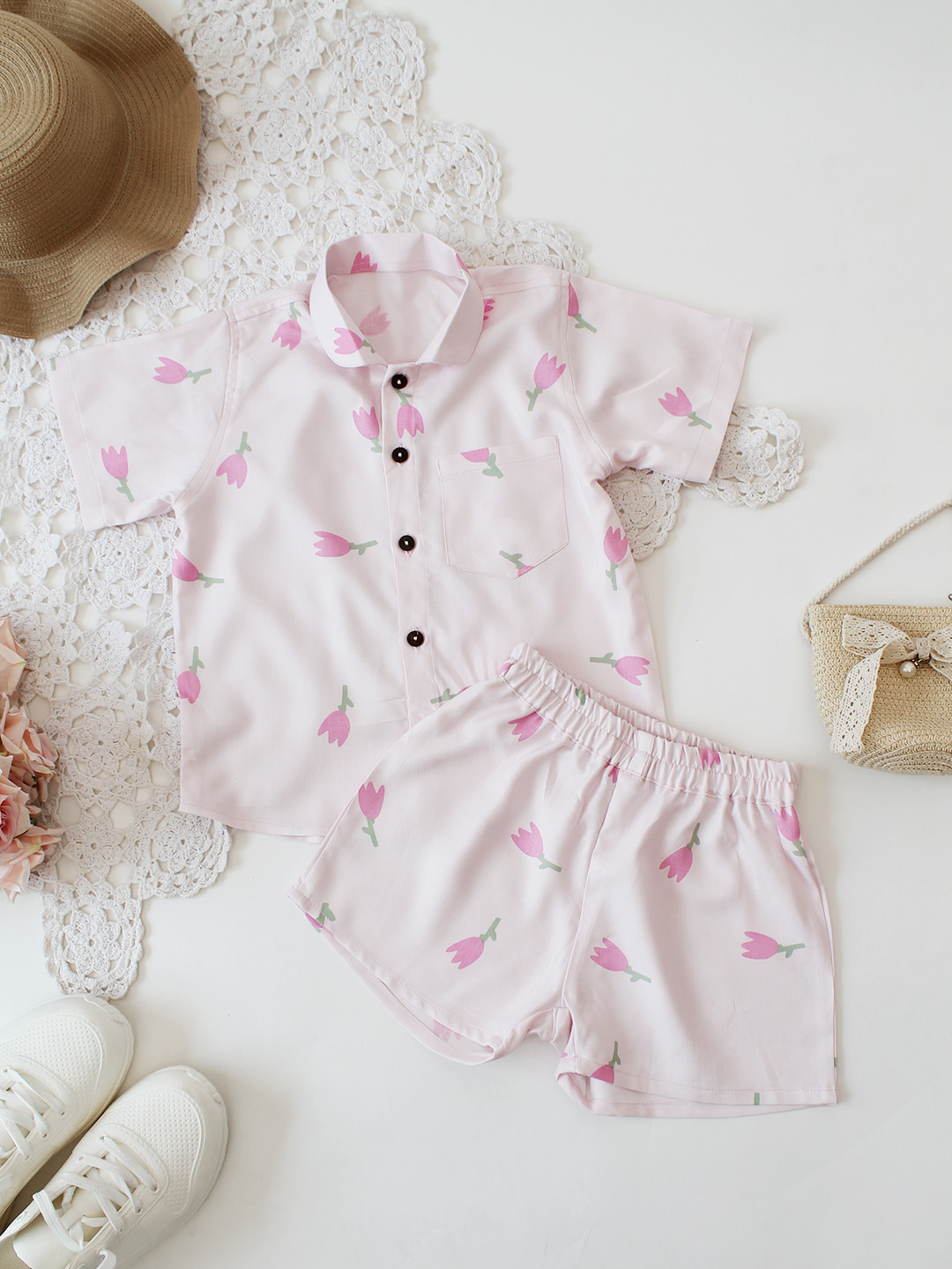 Qvink Tulip Design Coordinated Set - White