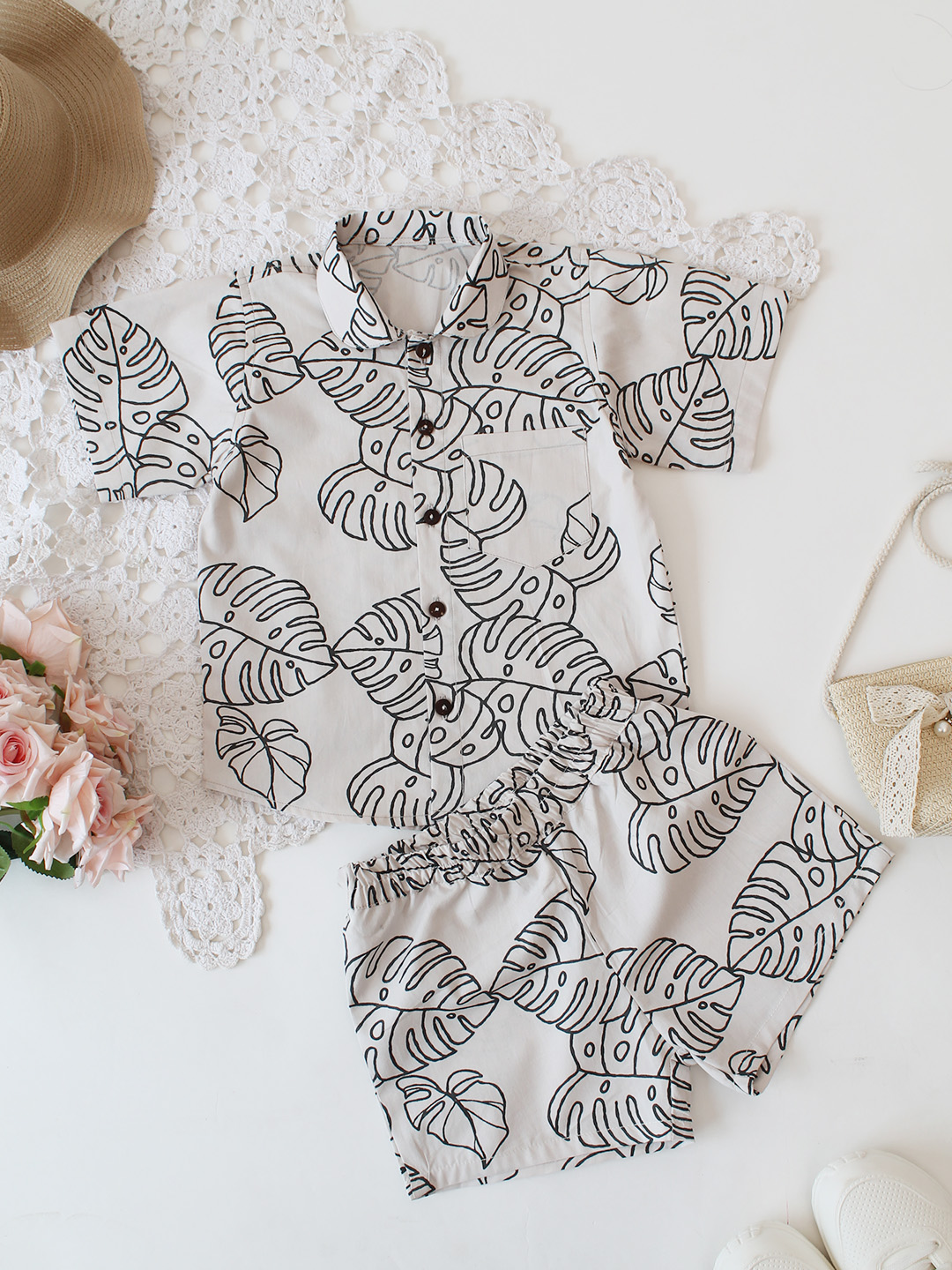 Qvink Leaf Printed Co-ord Set- White