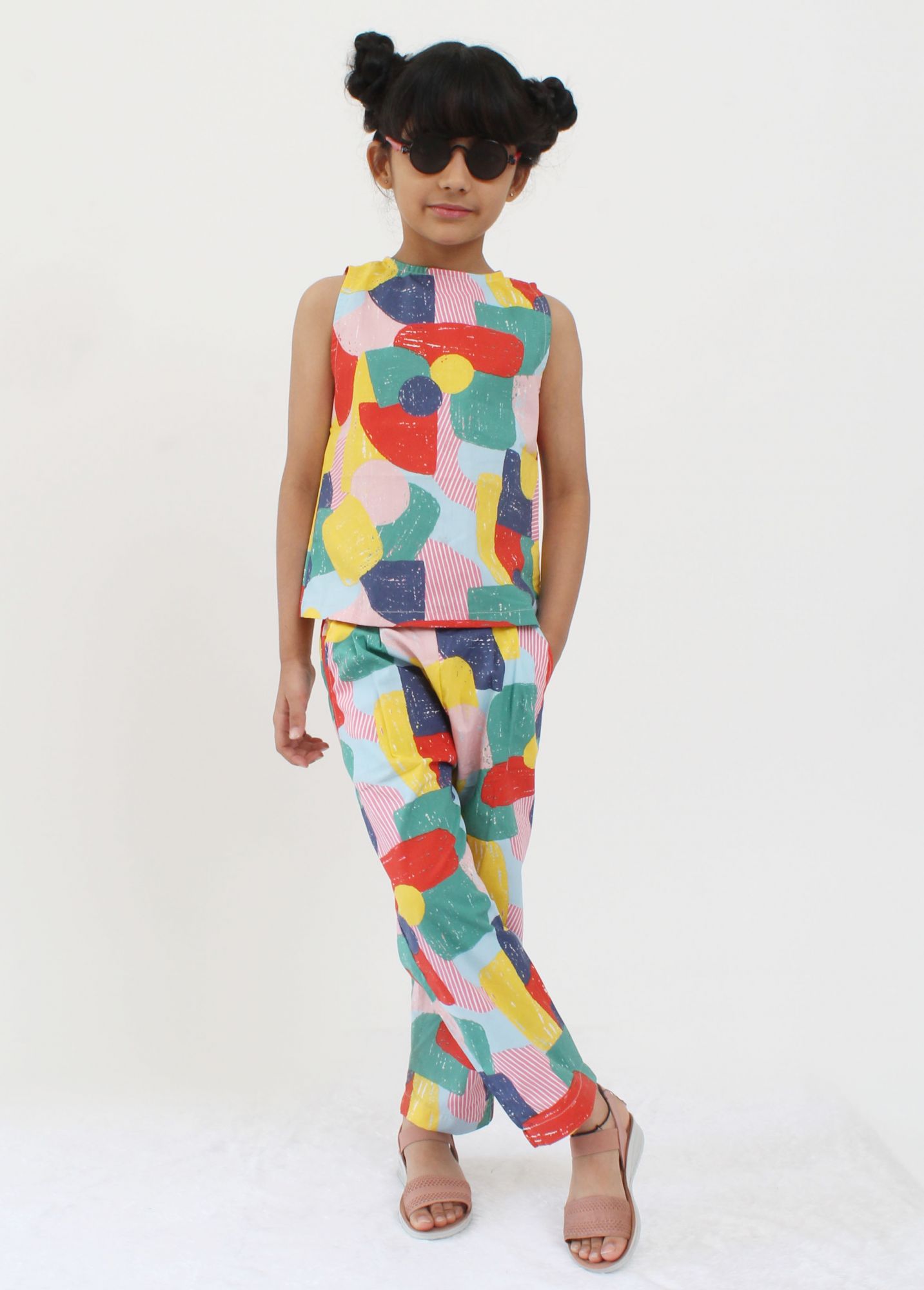 Qvink Sleeveless Block Printed Top With Bottom-Multi