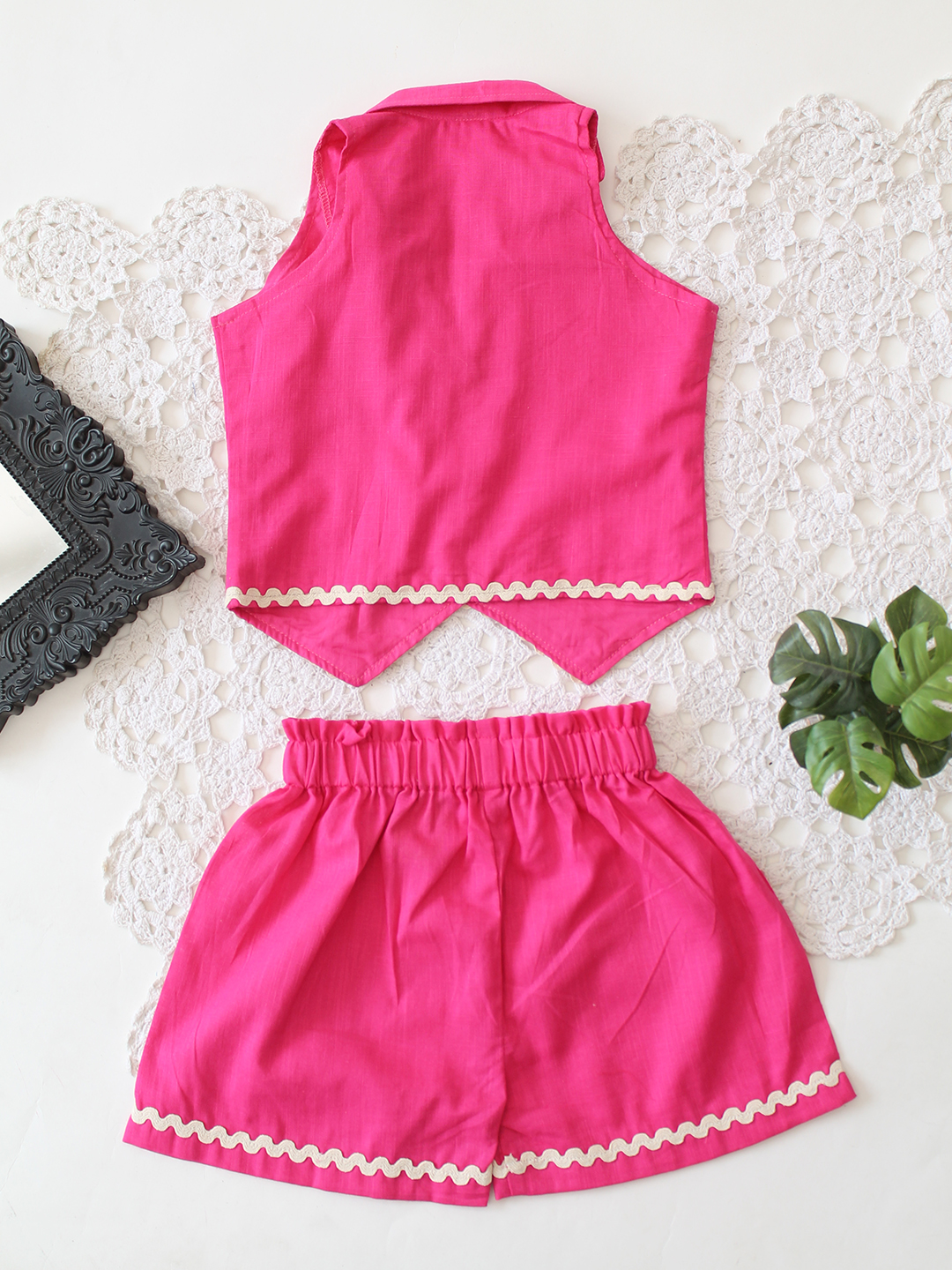 Qvink Cotton Sleeveless Lace Detailed Coordinated Set - Pink