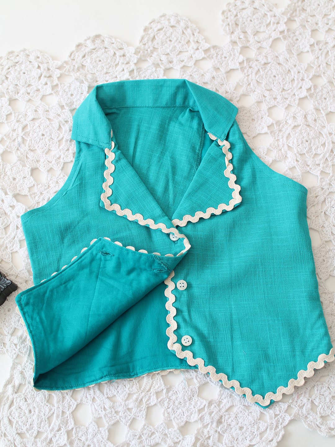 Qvink Cotton Sleeveless Lace Detailed Coordinated Set - Green