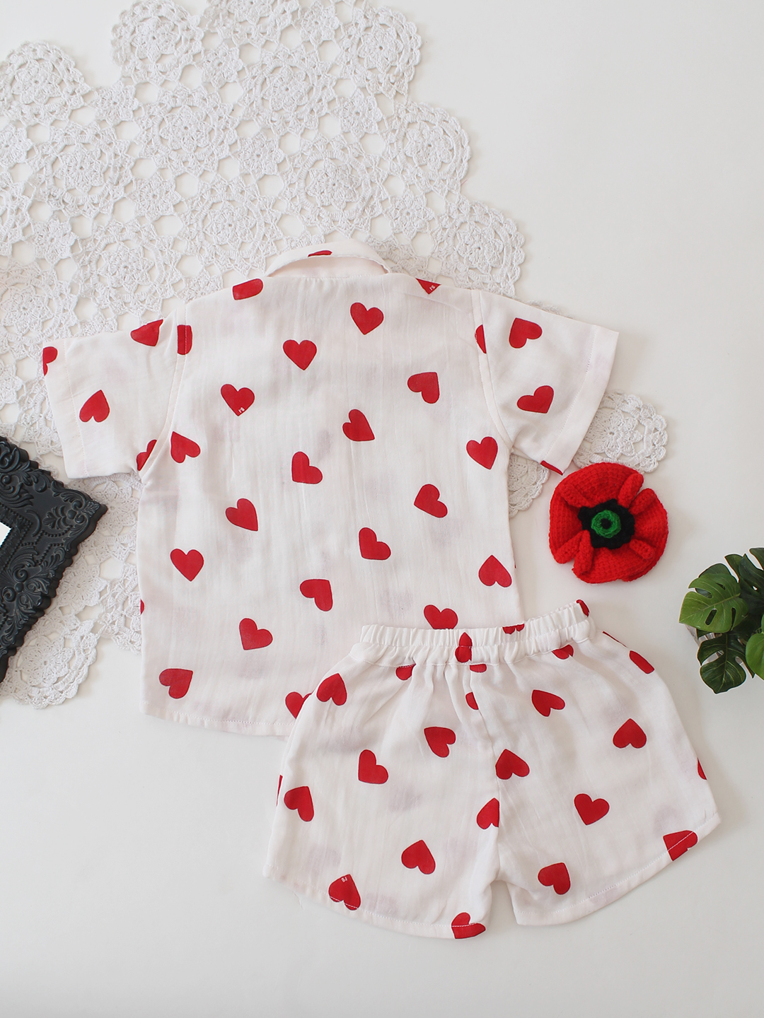 Qvink Cotton Half Sleeves Heart Printed  Coordinated Set - White