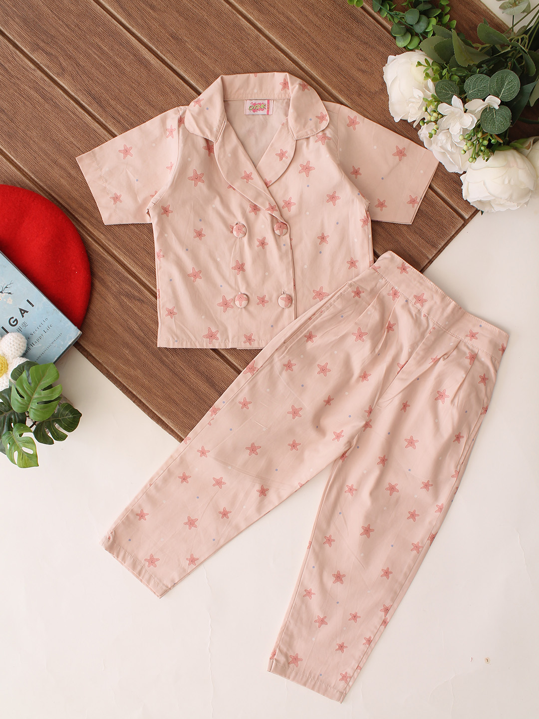 Qvink Cotton Star Printed Co-Ord Set - Beige