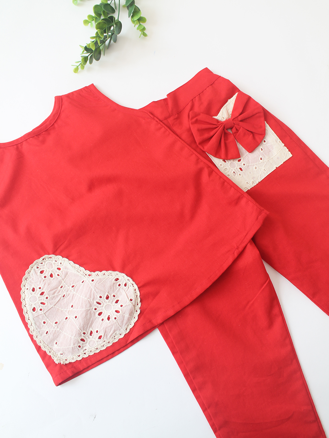Qvink Cotton Heart Applique Co-Ord Set - Red